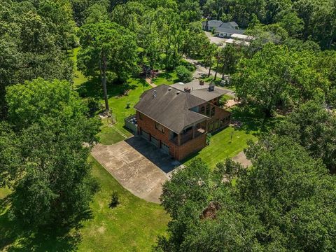 3415 E Bayou Drive Dickinson TX 77539