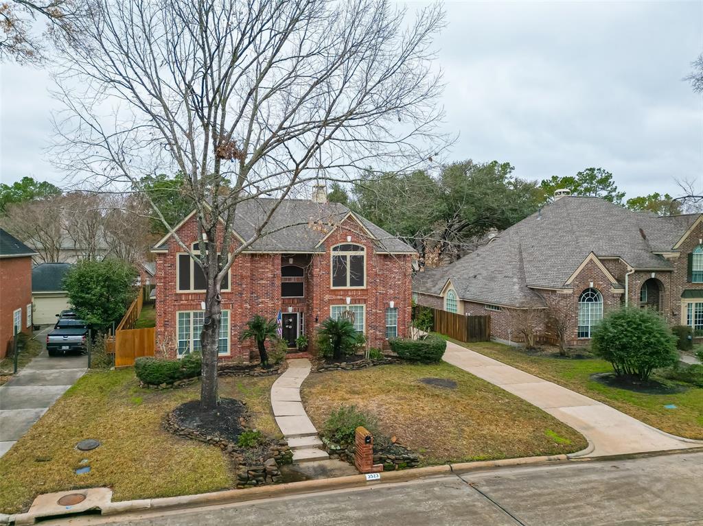 3523 Whispering Brook Drive, Kingwood, Texas image 2