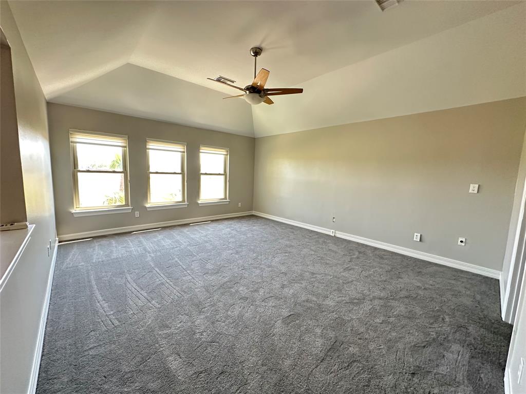 3027 Taylorcrest Drive, Pearland, Texas image 10