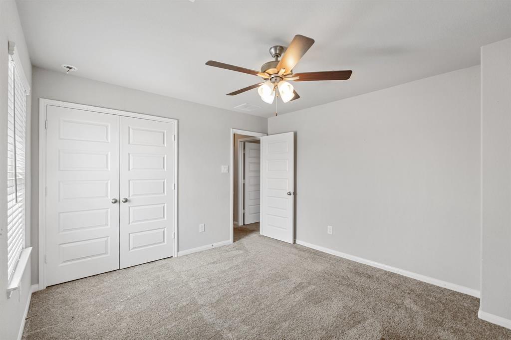 2425 Bear Creek Drive, Rosharon, Texas image 25