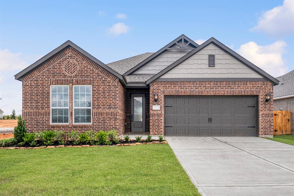 15687 Honey Cove Drive, Conroe, Texas image 1