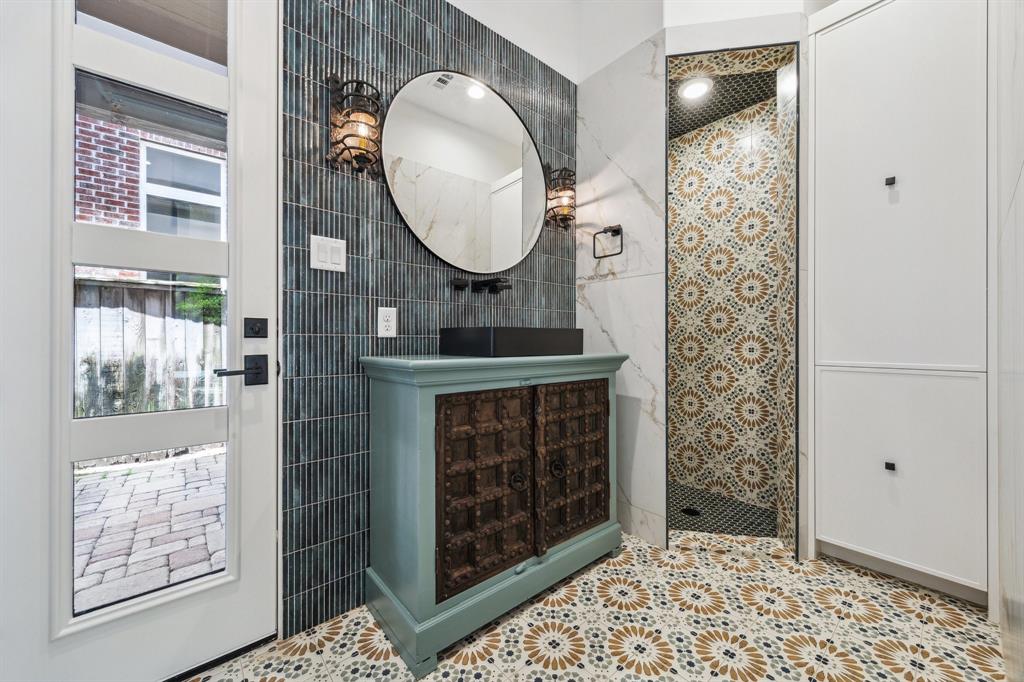 721 Harborside Way, League City, Texas image 14
