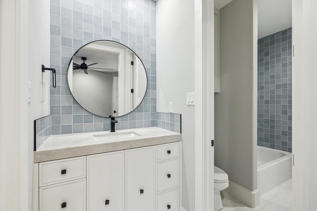 721 Harborside Way, League City, Texas image 26