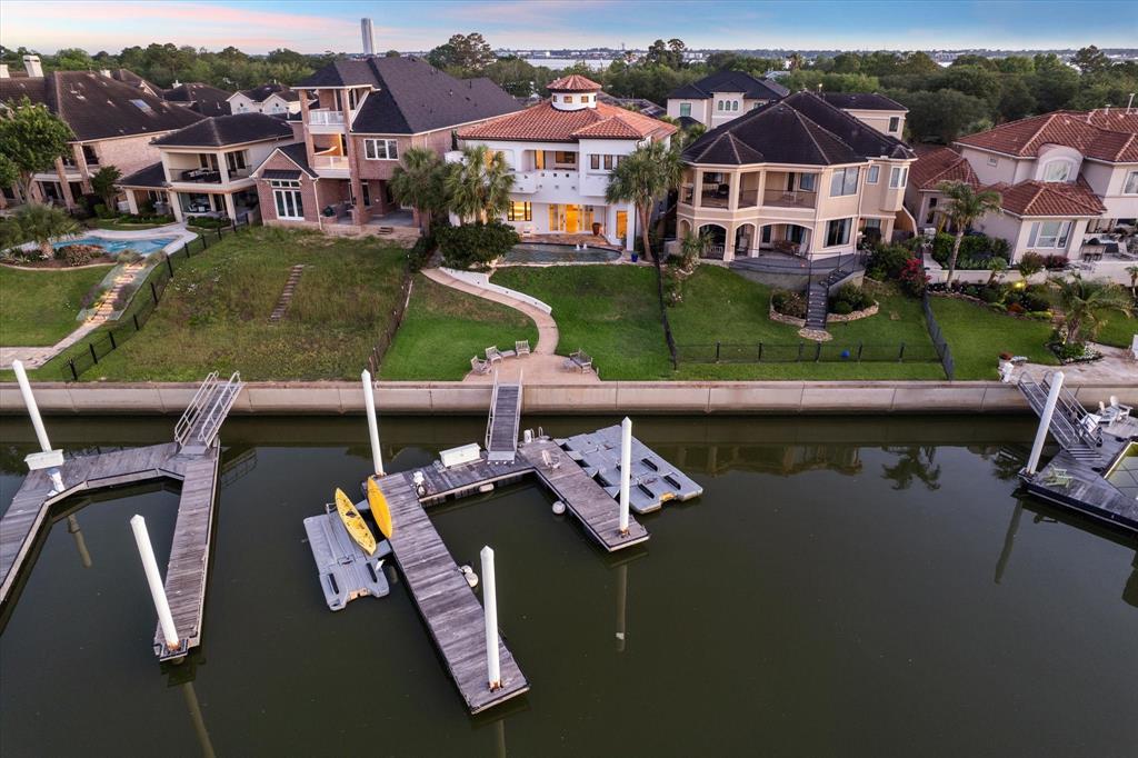 721 Harborside Way