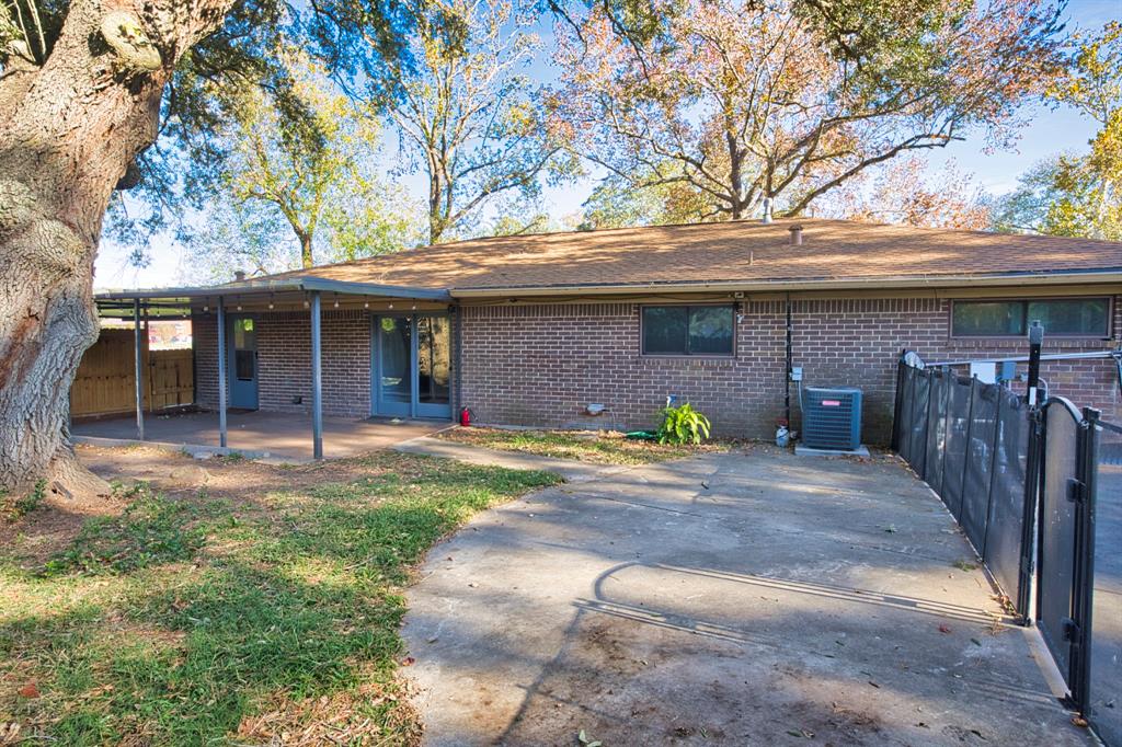 1303 Mac Drive, Sweeny, Texas image 26