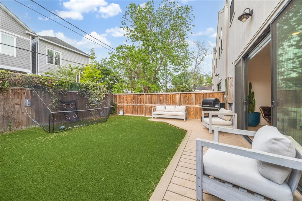 823 Aurora Street, Houston, Texas image 31
