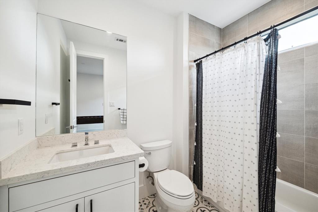 823 Aurora Street, Houston, Texas image 28