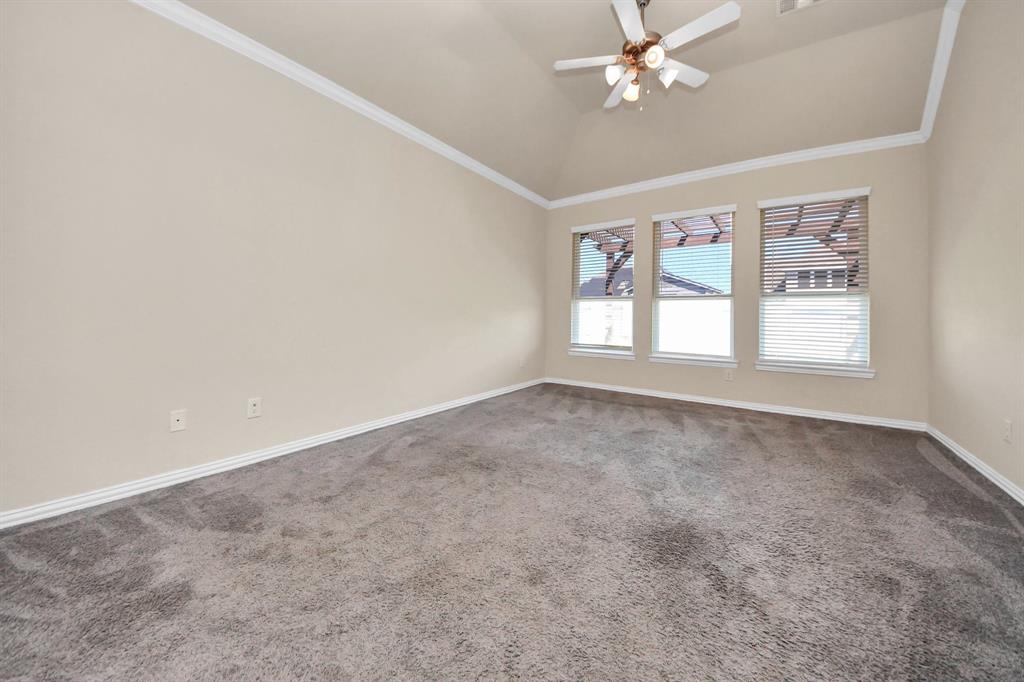 115 San Jacinto Drive, Baytown, Texas image 17