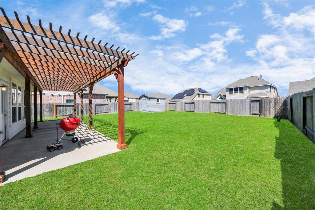 115 San Jacinto Drive, Baytown, Texas image 35