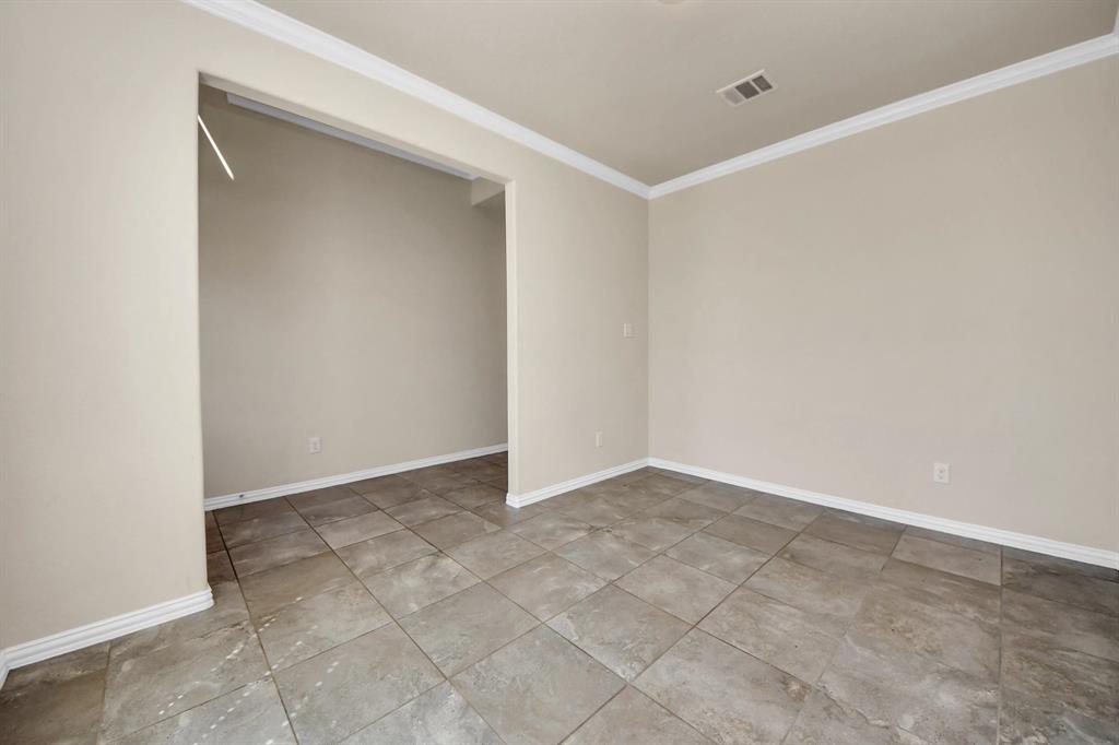 115 San Jacinto Drive, Baytown, Texas image 4