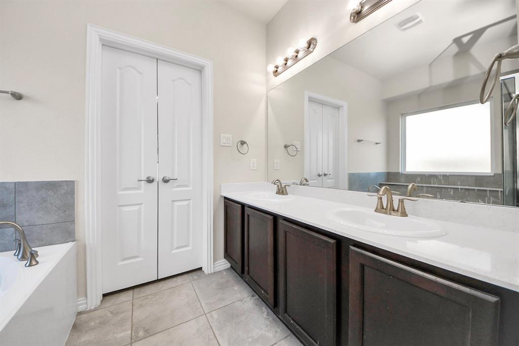 115 San Jacinto Drive, Baytown, Texas image 21