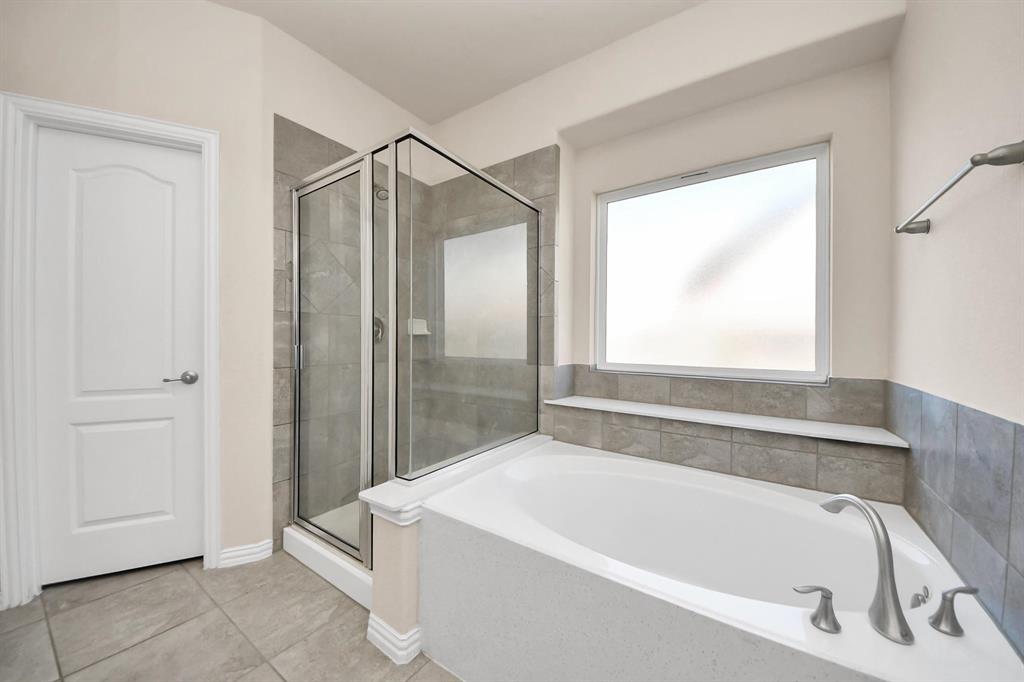 115 San Jacinto Drive, Baytown, Texas image 22