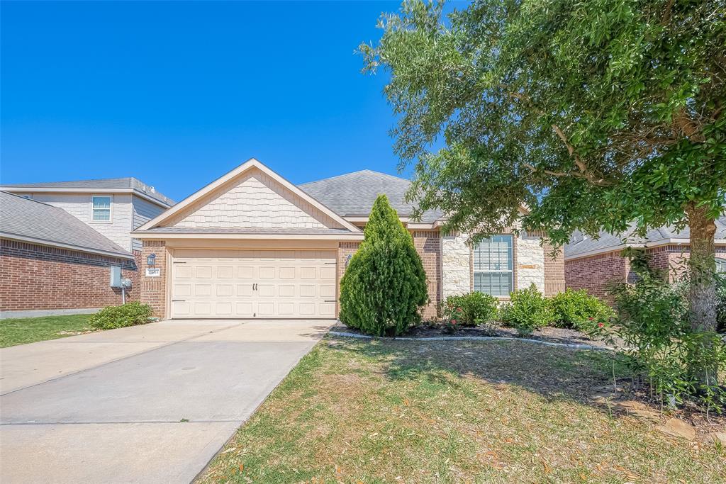View Hockley, TX 77447 house