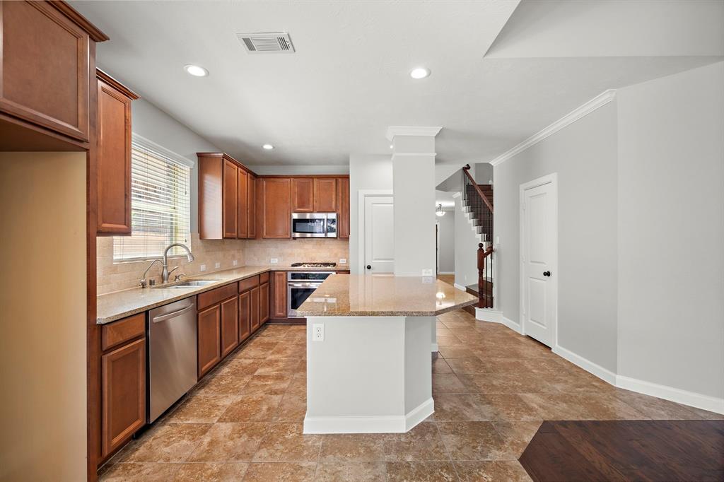 18311 Chapmans Count Road, Cypress, Texas image 21