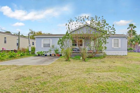 Manufactured Home in San Leon TX 831 7th Street 1.jpg