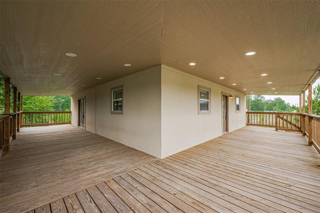 371 County Road 5015, Cleveland, Texas image 31