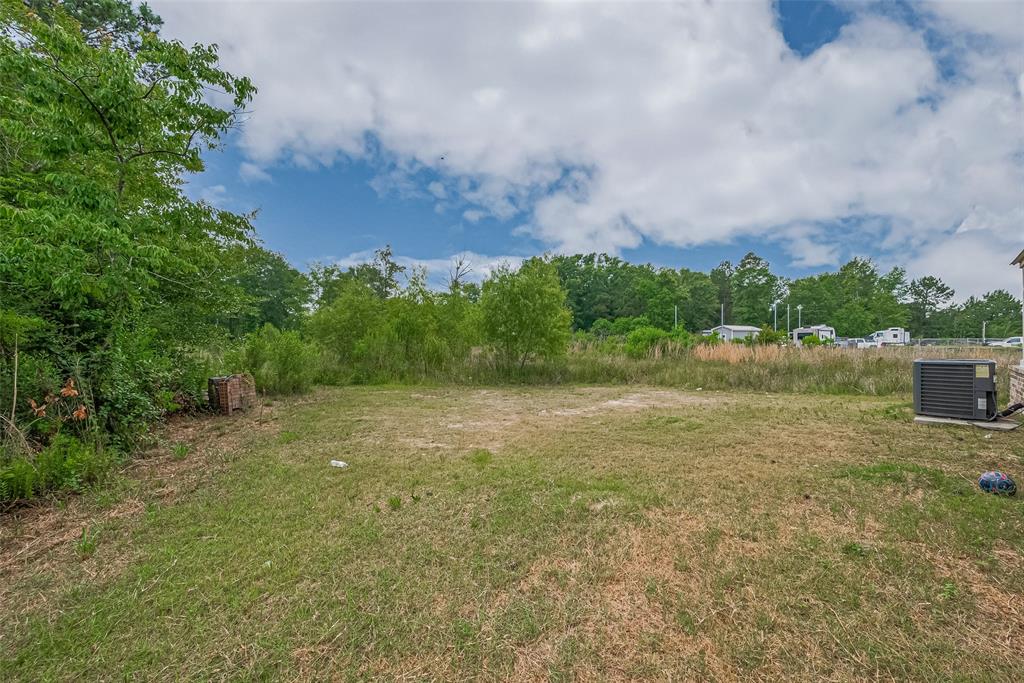 371 County Road 5015, Cleveland, Texas image 35