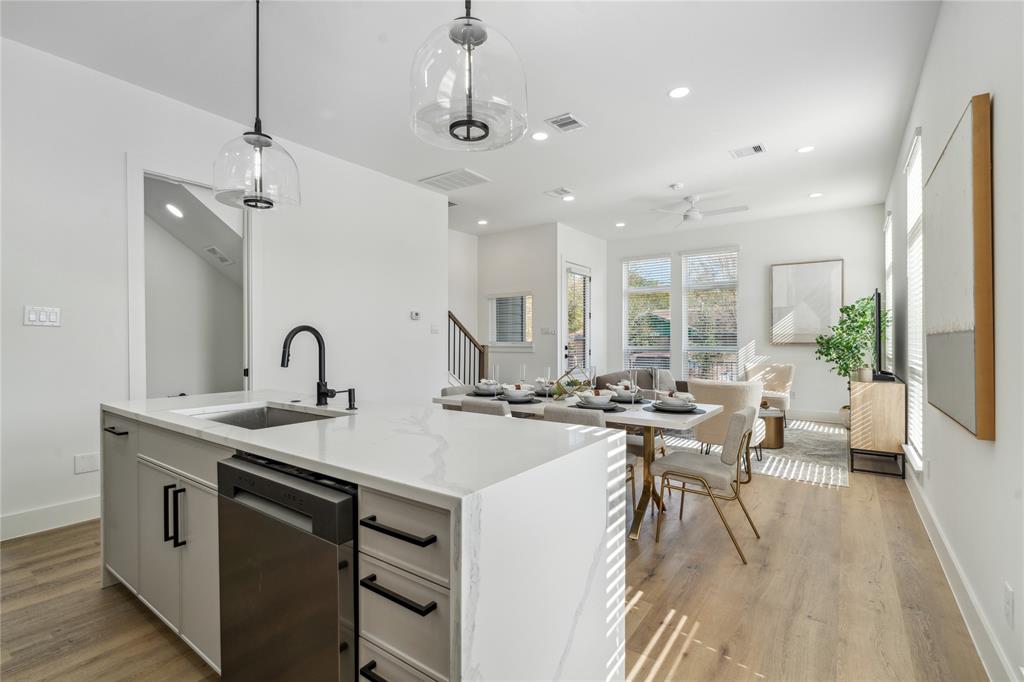 3219 Brewster Street, Houston, Texas image 15
