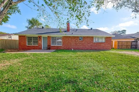 A home in Missouri City