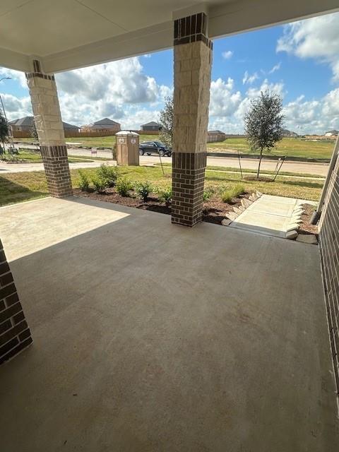 3077 Waxwing Drive, Brookshire, Texas image 3