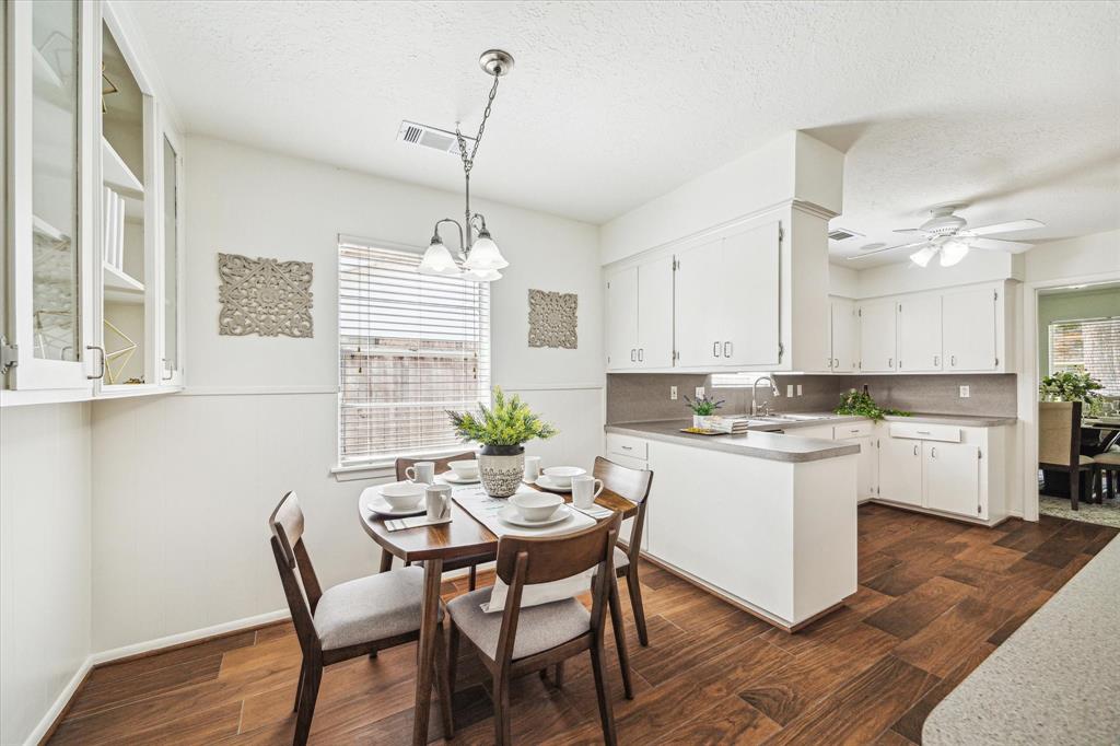 5939 Rutherglenn Drive, Houston, Texas image 10