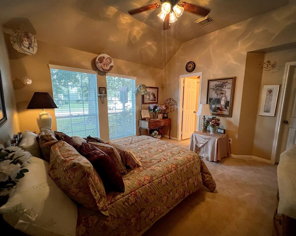 3002 Sandleigh Drive, Spring, Texas image 47