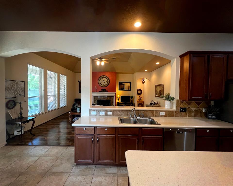 3002 Sandleigh Drive, Spring, Texas image 22
