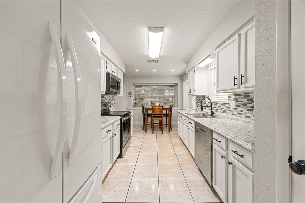 1343 Somercotes Lane, Channelview, Texas image 15