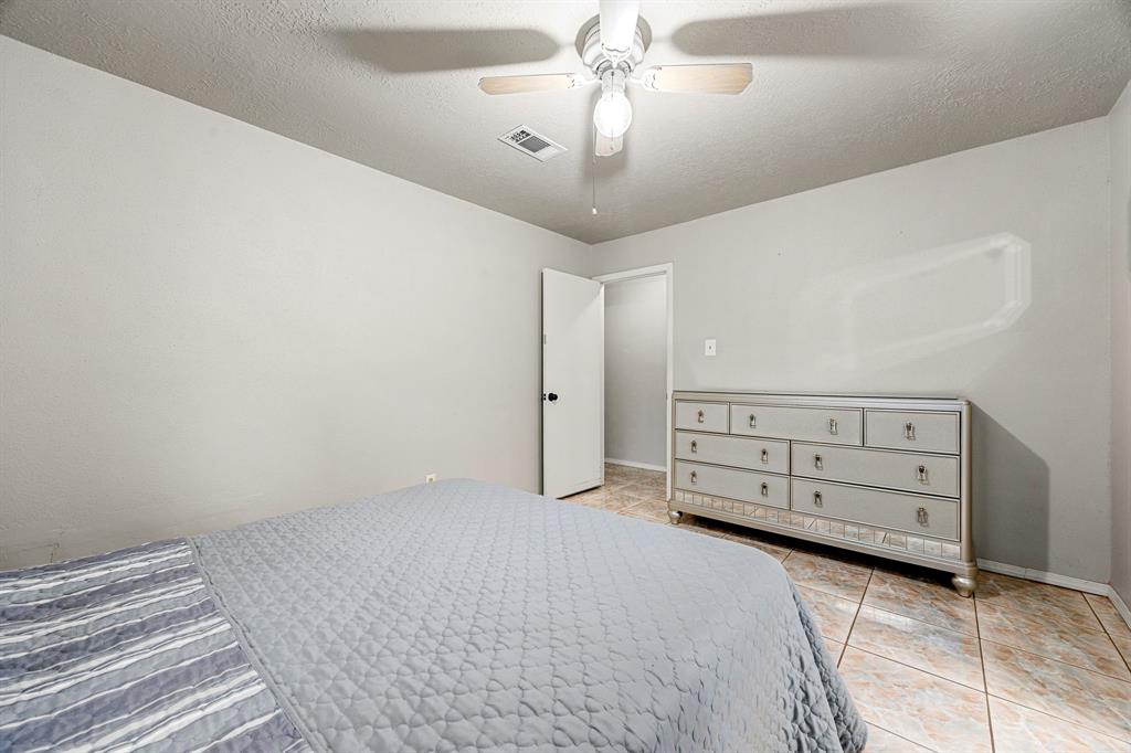 1343 Somercotes Lane, Channelview, Texas image 21
