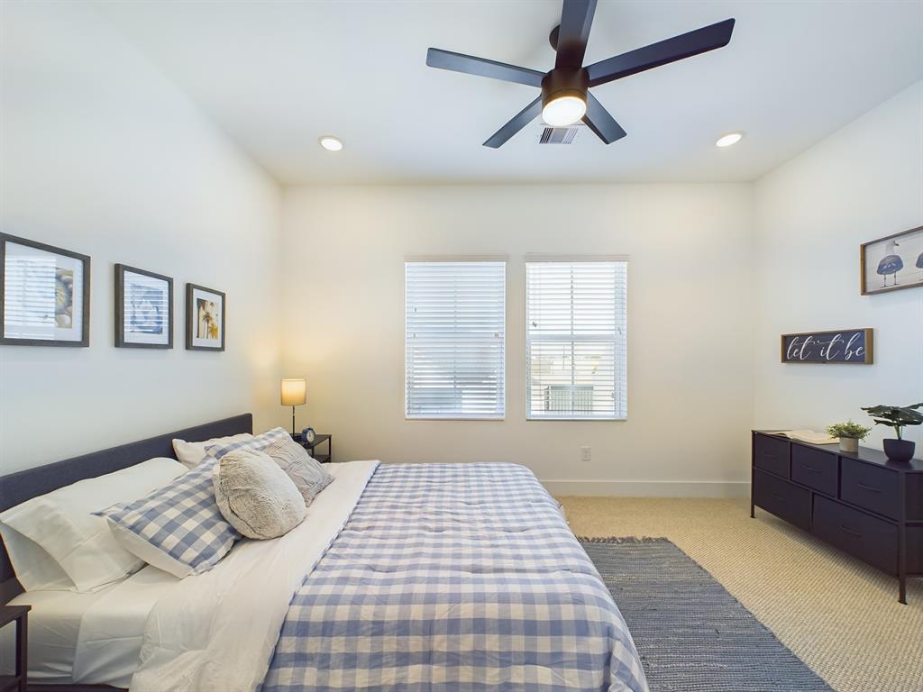 8321 Springwood Creek Lane, Houston, Texas image 28
