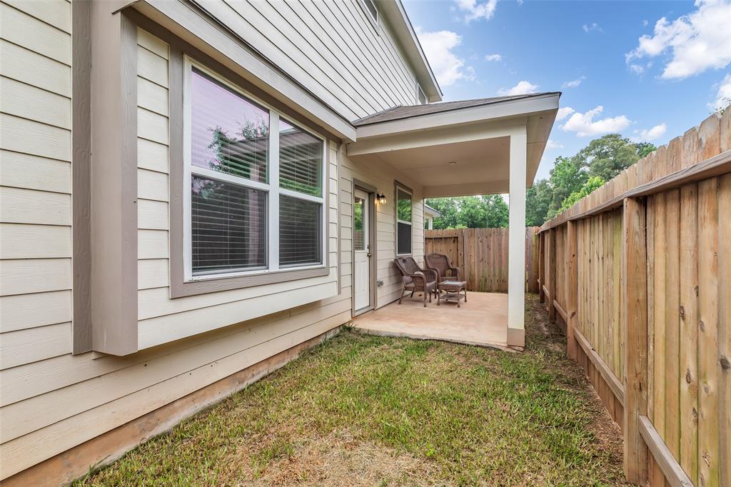 25424 Grotto Falls Lane, Porter, Texas image 17