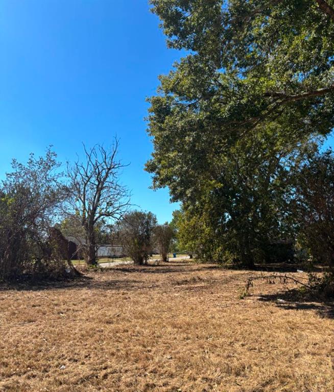 7th St, Hempstead, Texas image 1