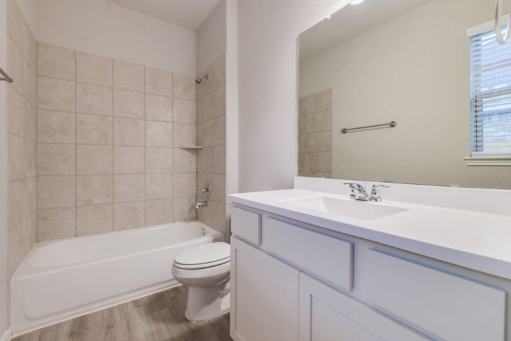 5021 Marcasca Drive, Katy, Texas image 27