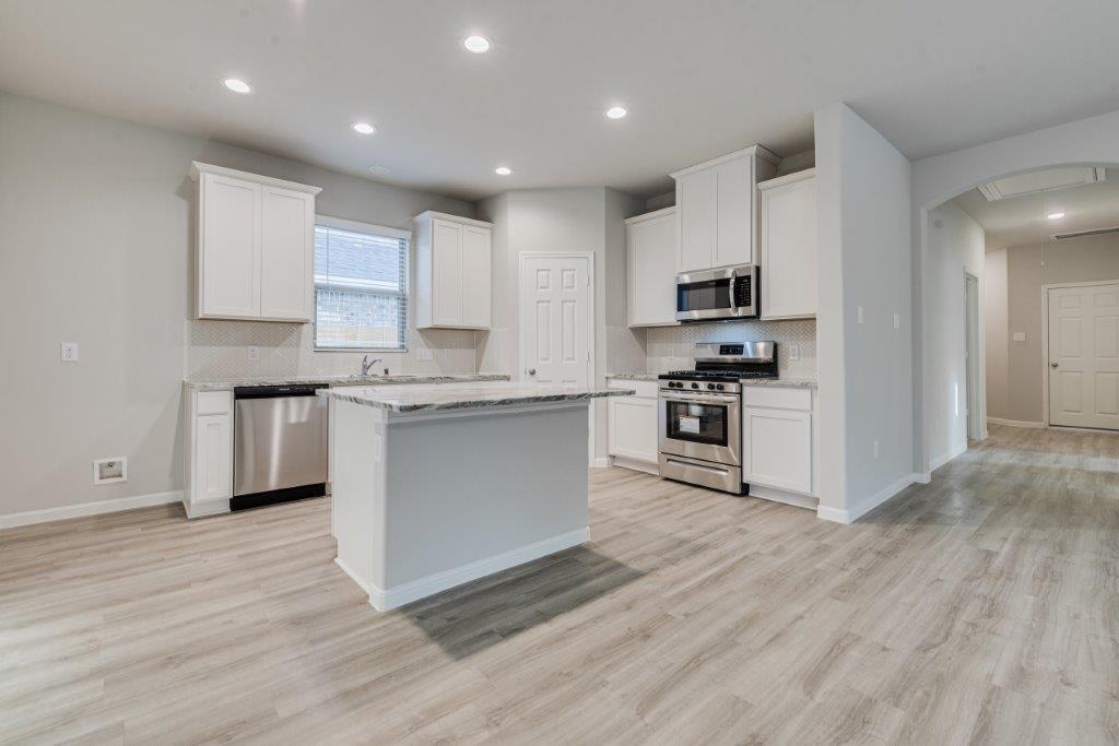 5021 Marcasca Drive, Katy, Texas image 11