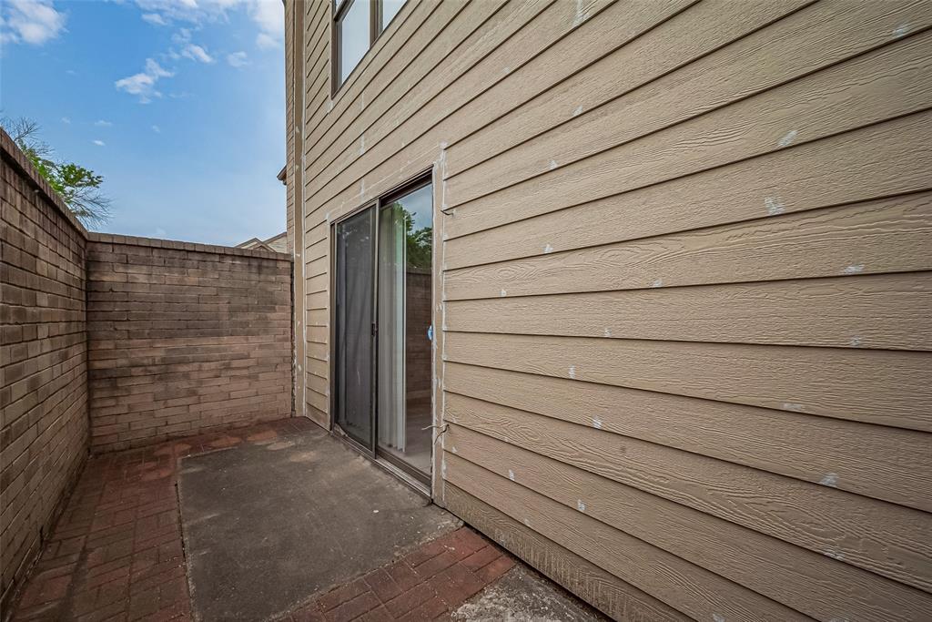 8541 Sands Point Drive, Houston, Texas image 21