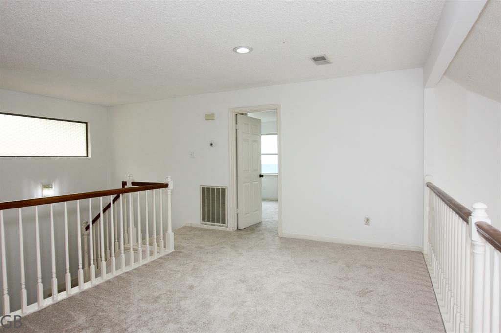 203 Lakeside Boulevard, Sugar Land, Texas image 29