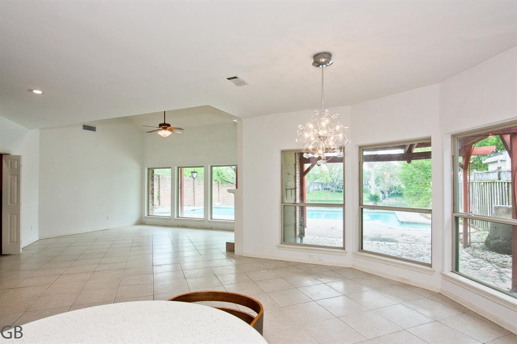 203 Lakeside Boulevard, Sugar Land, Texas image 13