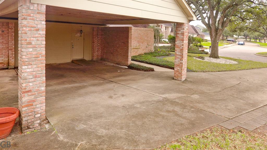 203 Lakeside Boulevard, Sugar Land, Texas image 39