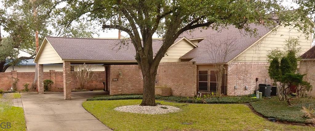 203 Lakeside Boulevard, Sugar Land, Texas image 2