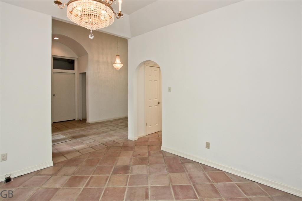 203 Lakeside Boulevard, Sugar Land, Texas image 8