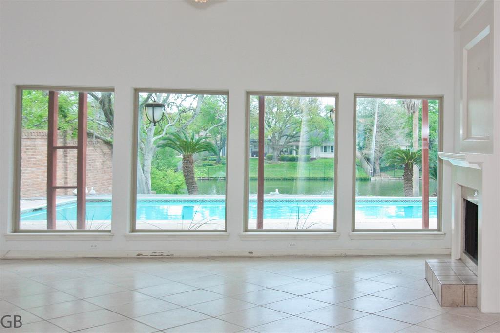 203 Lakeside Boulevard, Sugar Land, Texas image 19