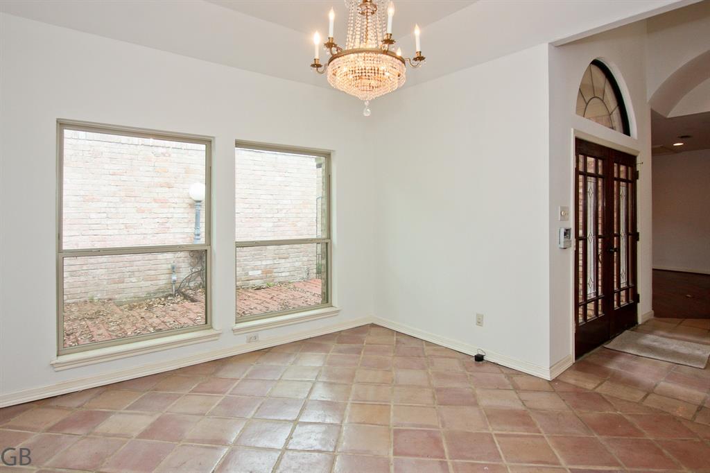 203 Lakeside Boulevard, Sugar Land, Texas image 6