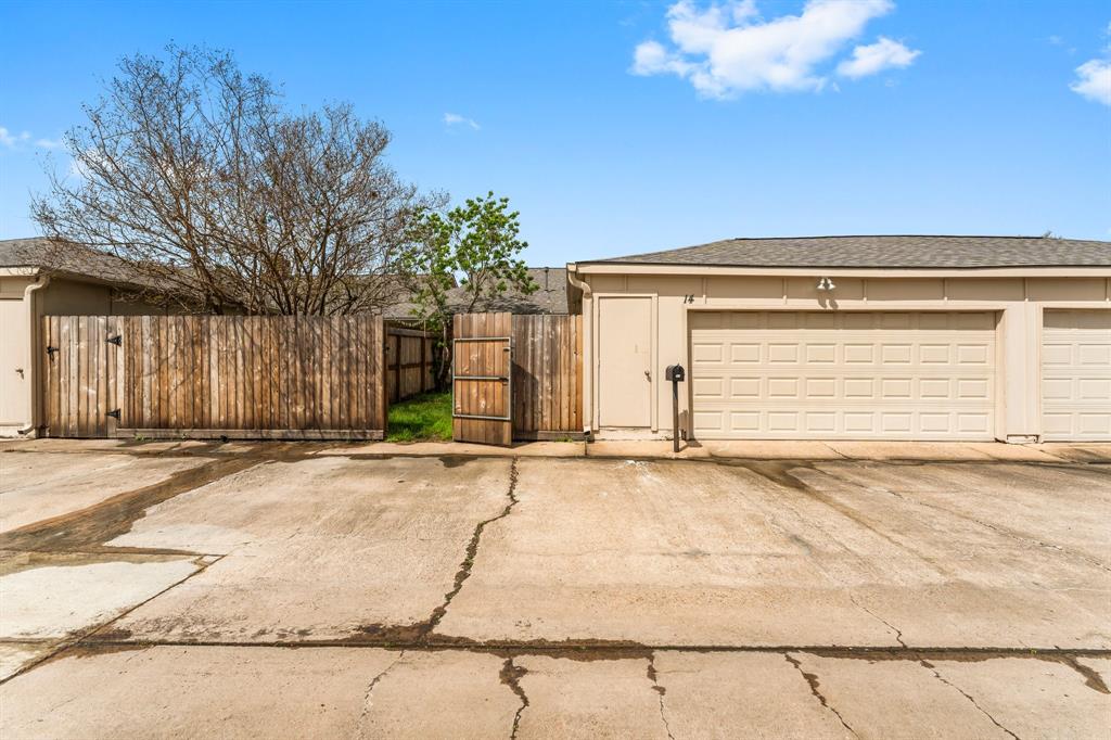 14 Windsor Court, Missouri City, Texas image 32