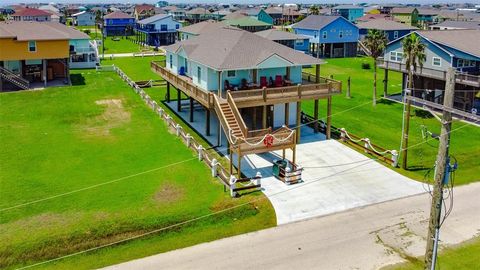 A home in Crystal Beach