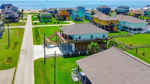 A home in Crystal Beach