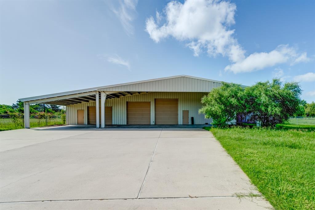 4340 Skylane Road, Baytown, Texas image 45