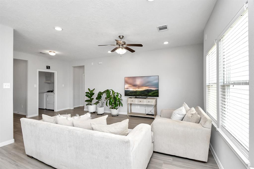 1294 Road 5102, Cleveland, Texas image 12