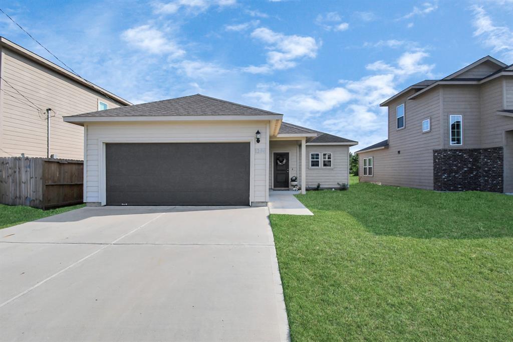 1294 Road 5102, Cleveland, Texas image 2