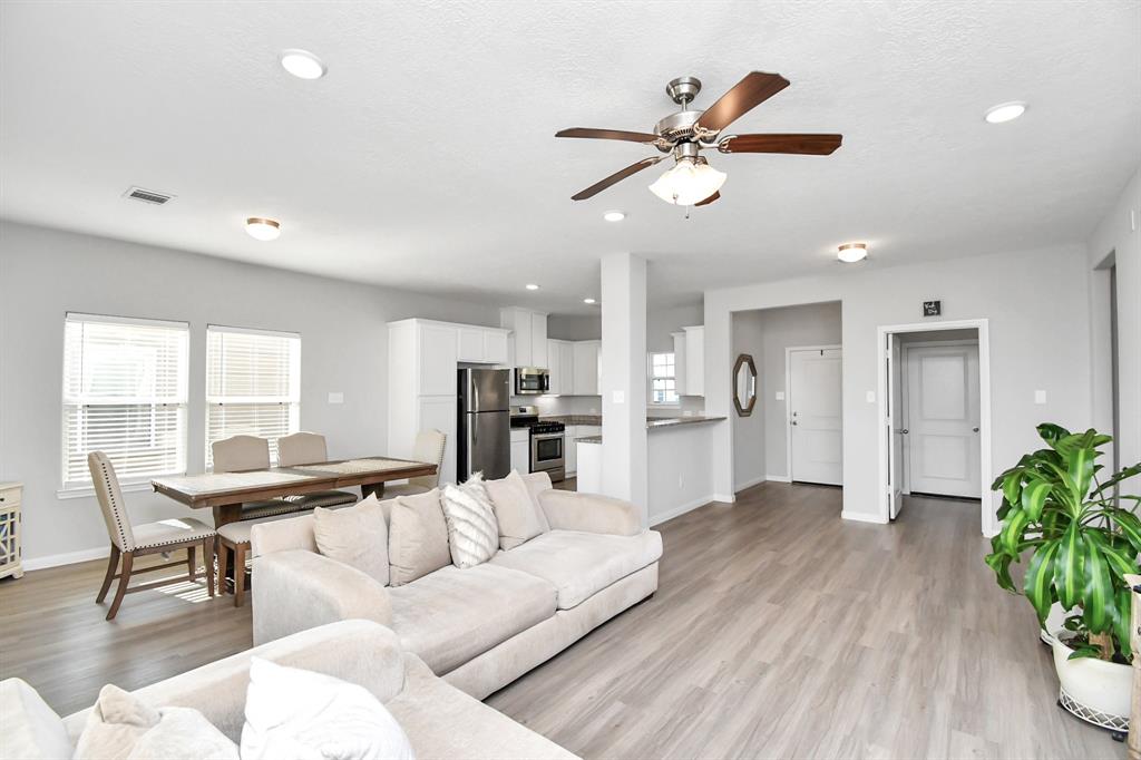 1294 Road 5102, Cleveland, Texas image 10