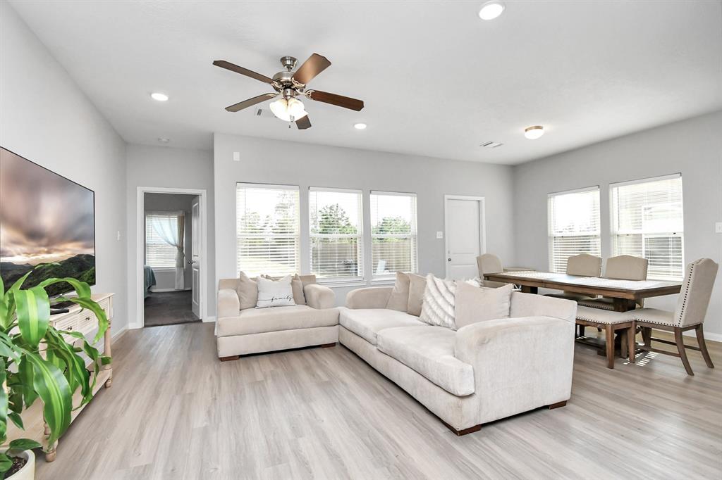 1294 Road 5102, Cleveland, Texas image 7